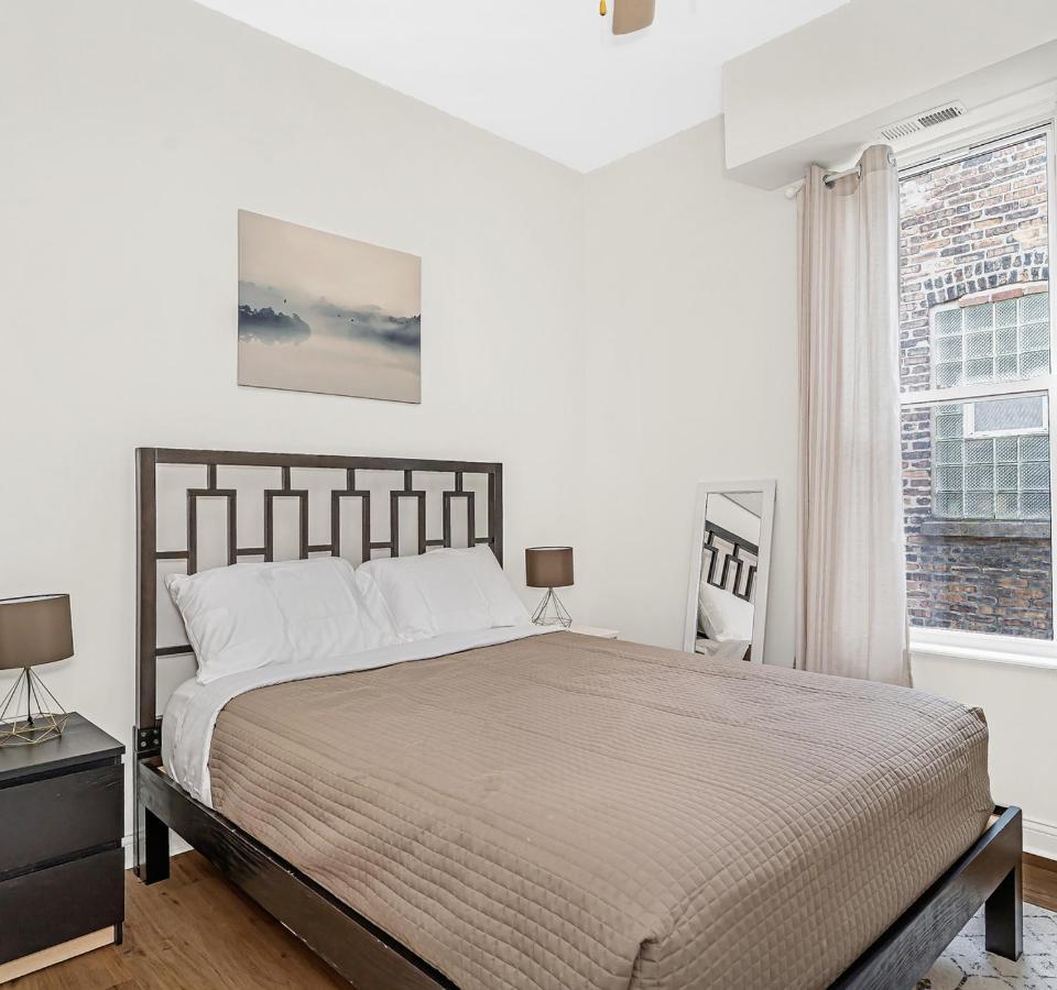 Spacious 5-Br Apt Next To Transit Free Parking Chicago Luaran gambar